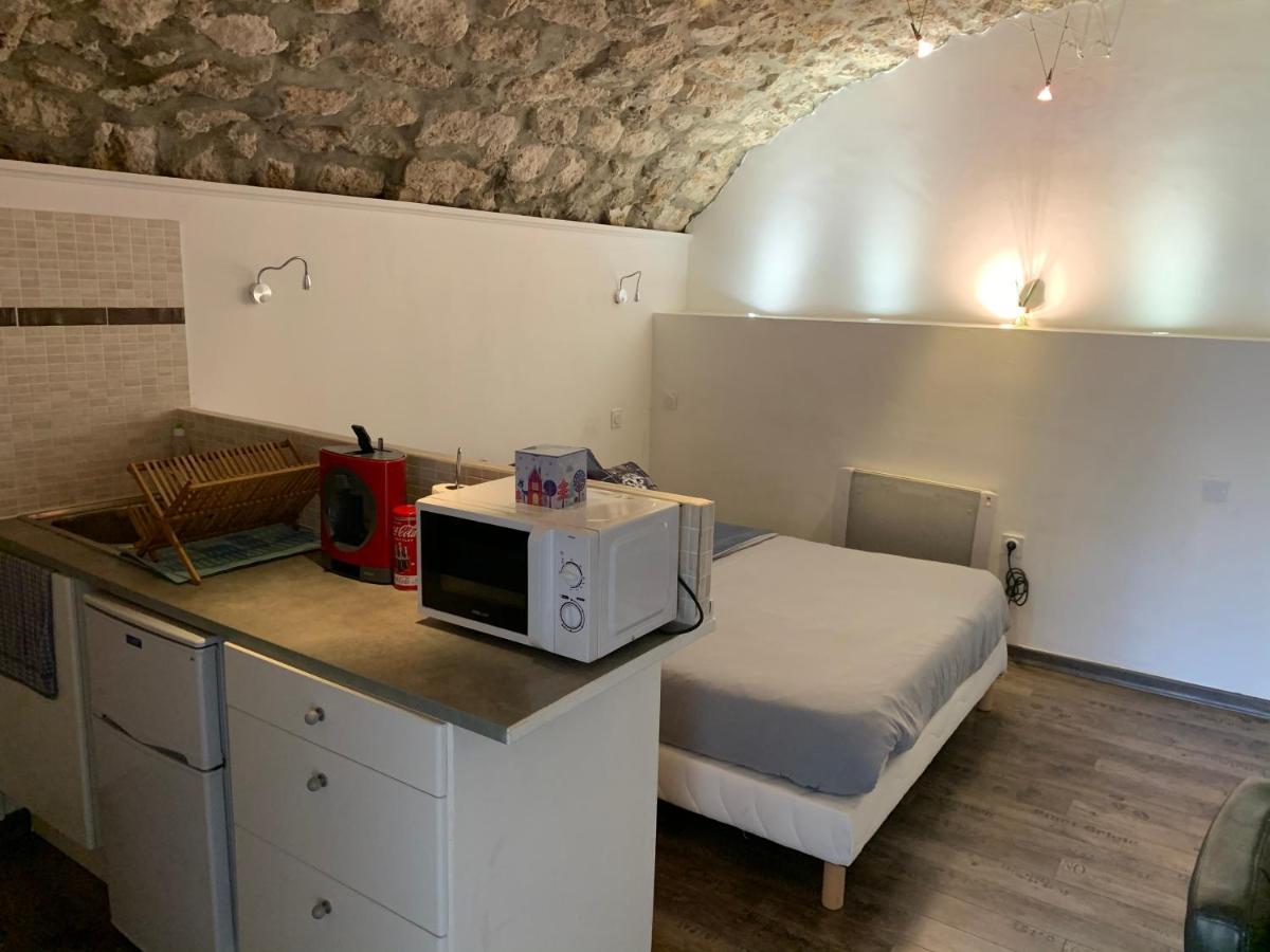 Ferienwohnung La Grotte La Garde-Adhémar Exterior foto